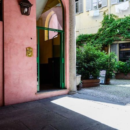 Altido Cozy Apt For 4 Close To Basilica Di Sant'Ambrogio Milano Eksteriør billede