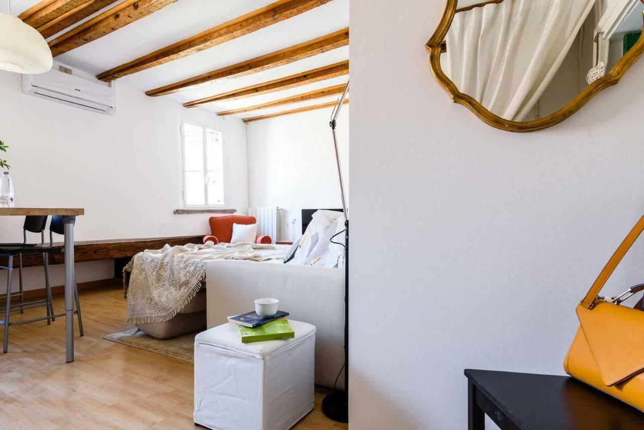 Altido Cozy Apt For 4 Close To Basilica Di Sant'Ambrogio Milano Eksteriør billede